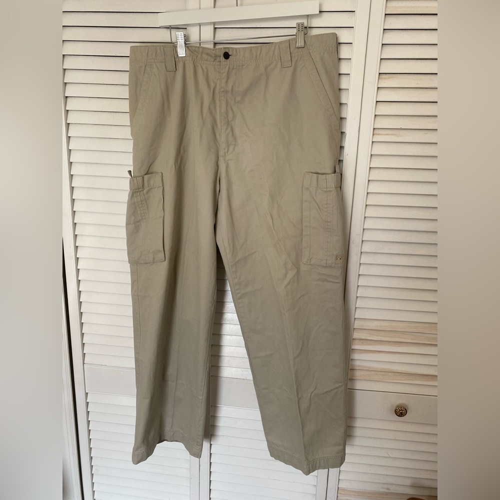 Perry Ellis Men's Beige Cargo Pants